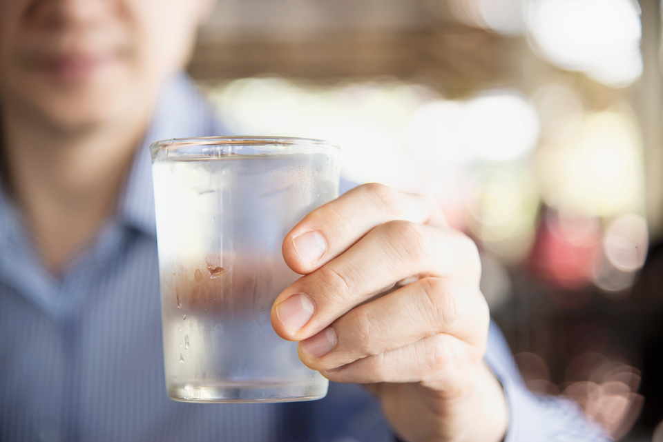 DESCUBRIENDO LA CALIDAD DEL AGUA EN CASA: MÉTODOS PARA EVALUARLA